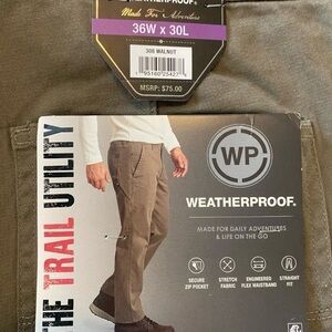 Weatherproof Men's Tan Cargo Pants